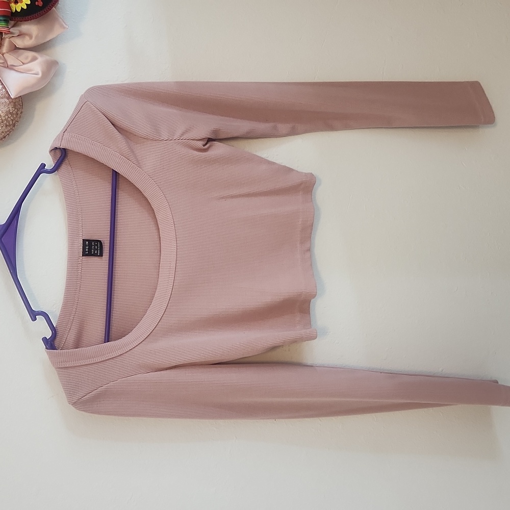 Cropped long sleeve